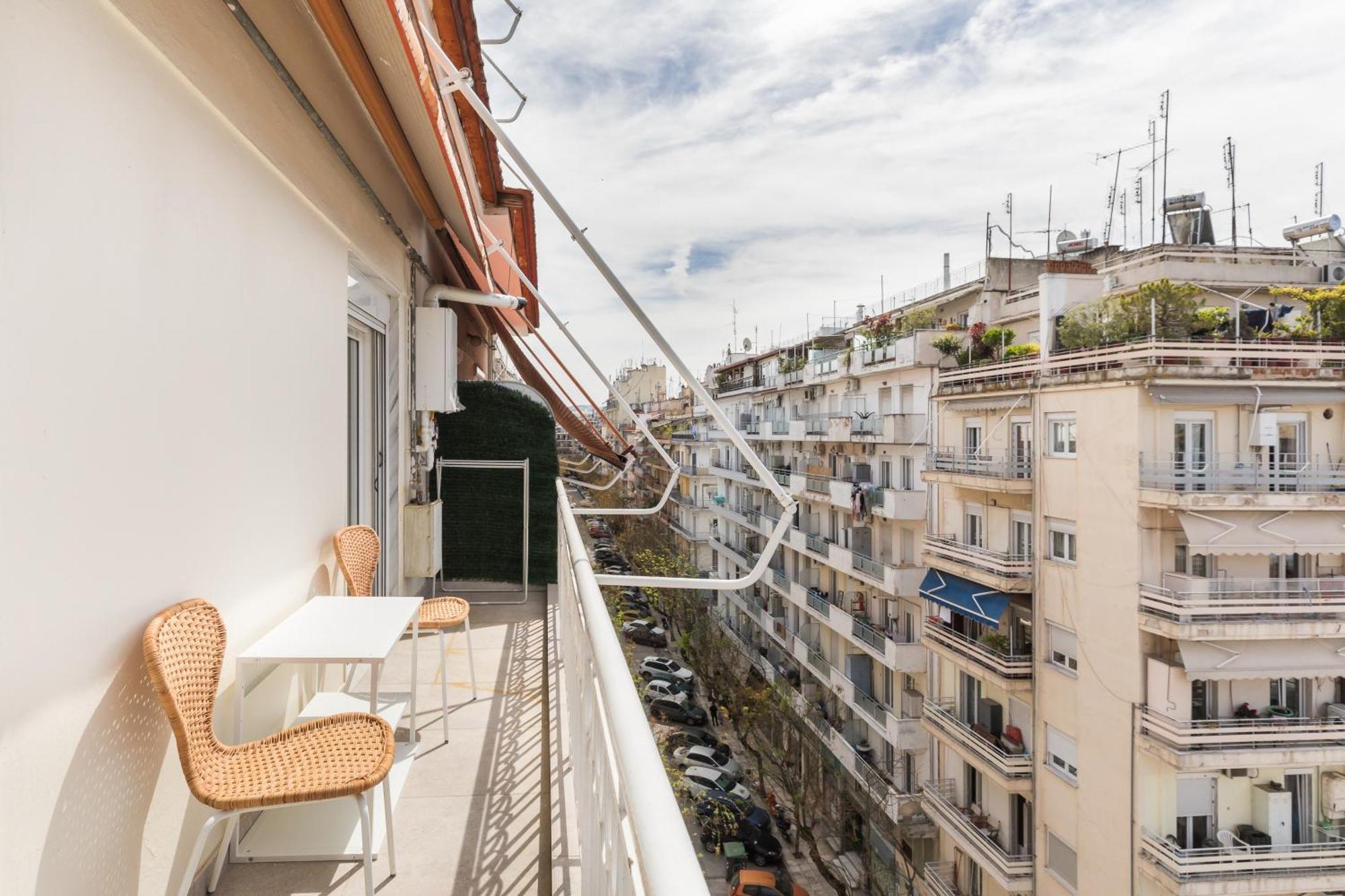 Sunshine By Halu! City Centre Family Retreat Tessalónica Exterior foto